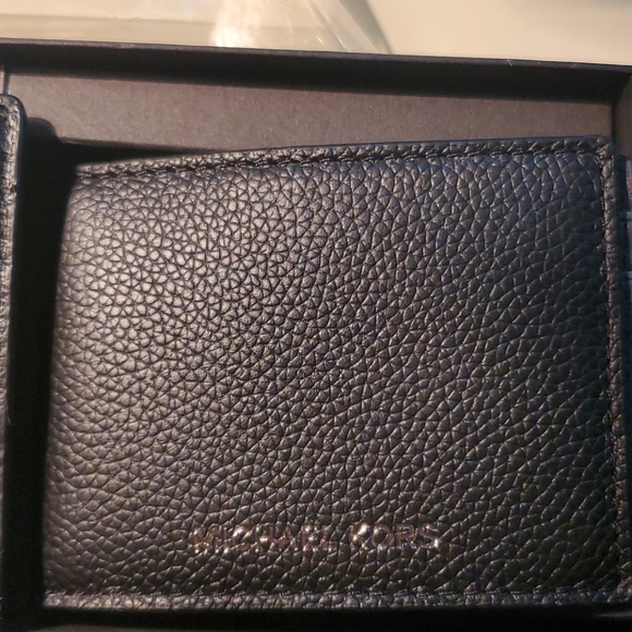 Michael kors man's wallet box set gorgeous - Picture 6 of 9